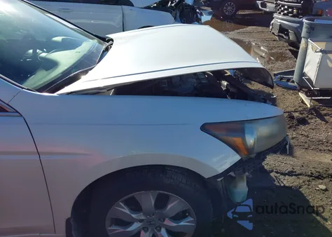 2009 Honda Accord 3.5 Ex-L from USA, damaged, VIN 1HGCP36819A025862